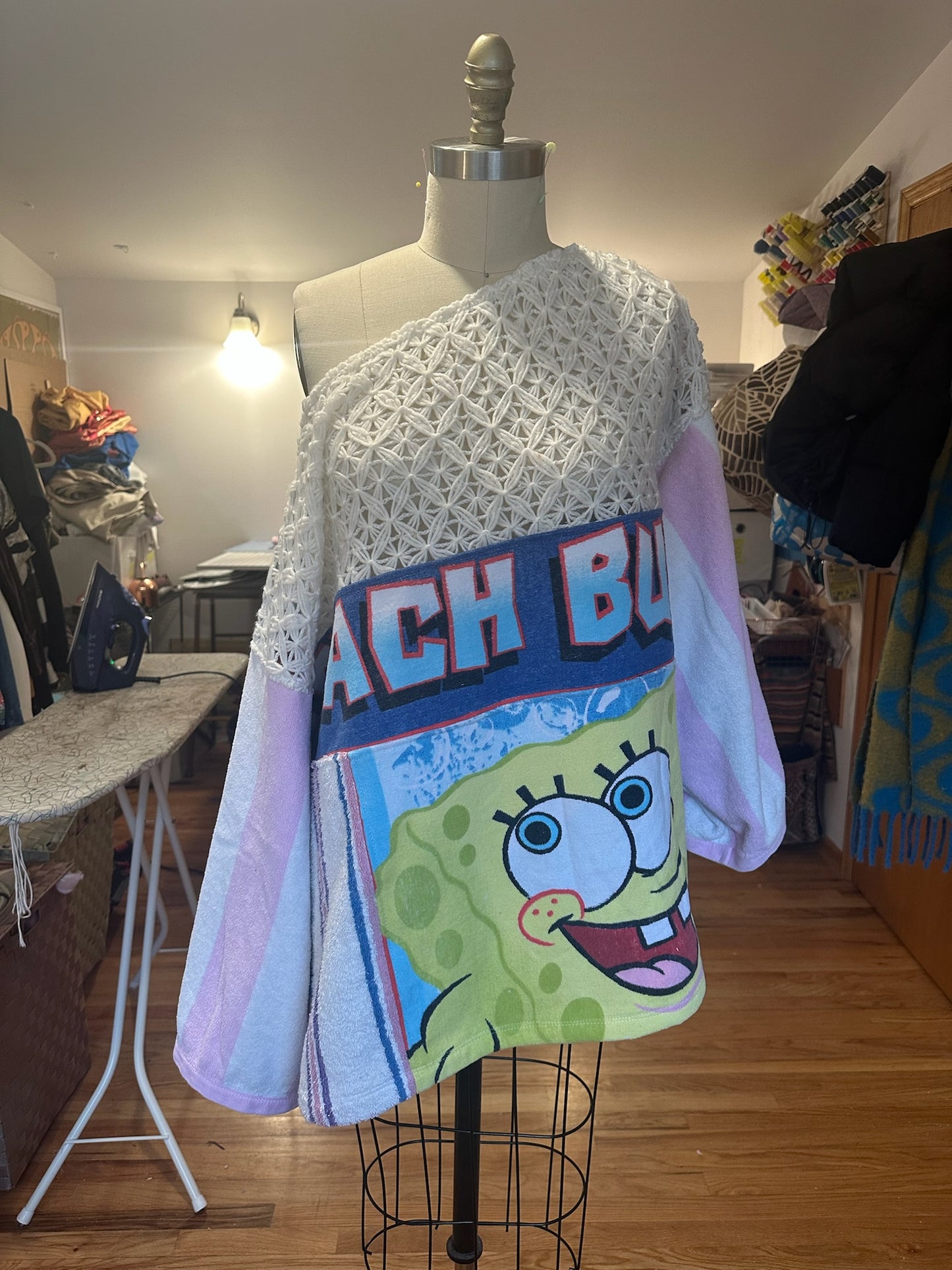 Reclaimed Beach Buds Pullover