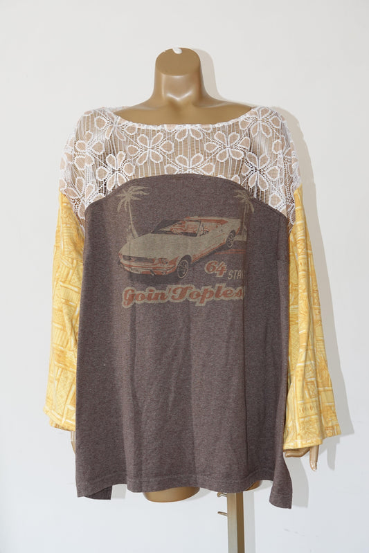 Reclaimed Goin’ Topless Pullover - Hippie Hued