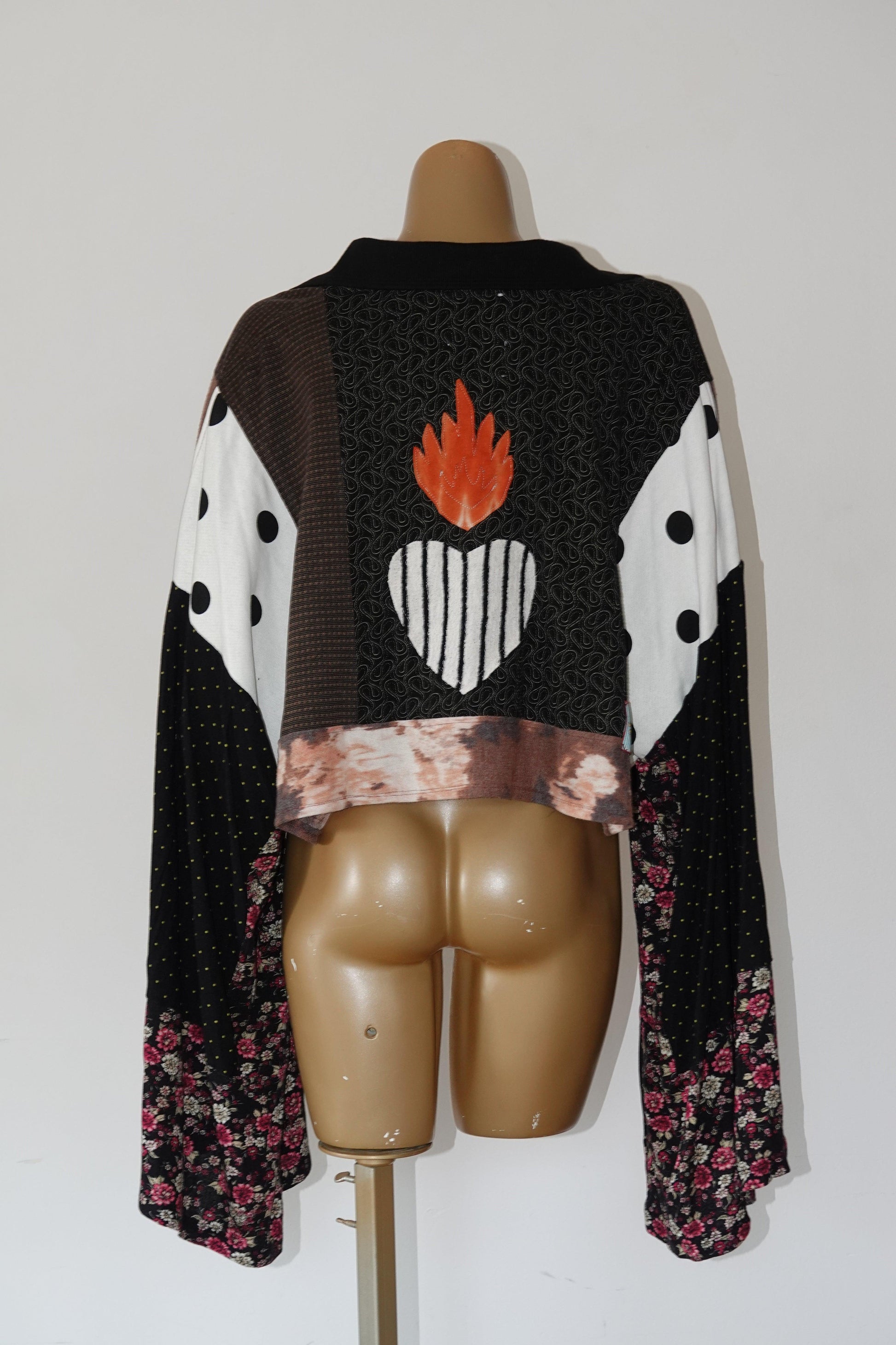 Reclaimed Sacred Heart Pullover - Hippie Hued